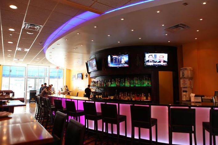 Yoki Japanese Restaurant & Bar | restaurant | 62 Station Landing, Medford, MA 02155, USA | 6173816688 OR +1 617-381-6688