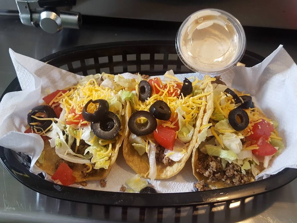 Crazy Donkey Burrito Grill | restaurant | 14 #A, Tayco St, Menasha, WI 54952, USA | 9204895822 OR +1 920-489-5822