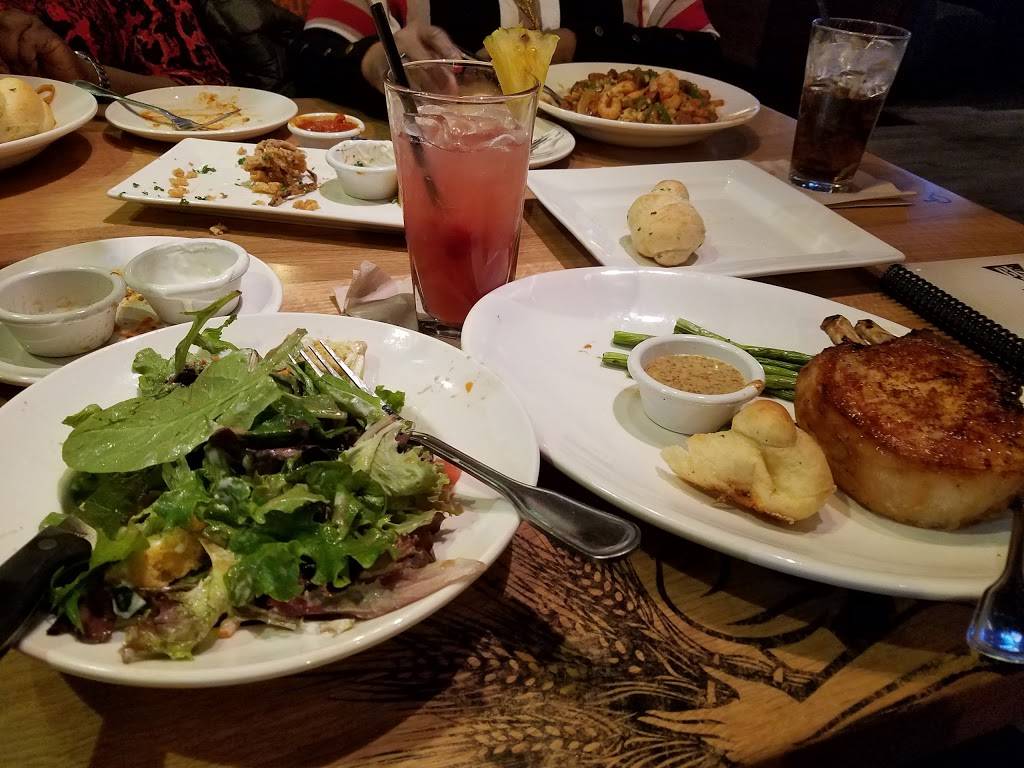 BJs Restaurant & Brewhouse | restaurant | 15701 Emerald Way, Bowie, MD 20716, USA | 3018502300 OR +1 301-850-2300