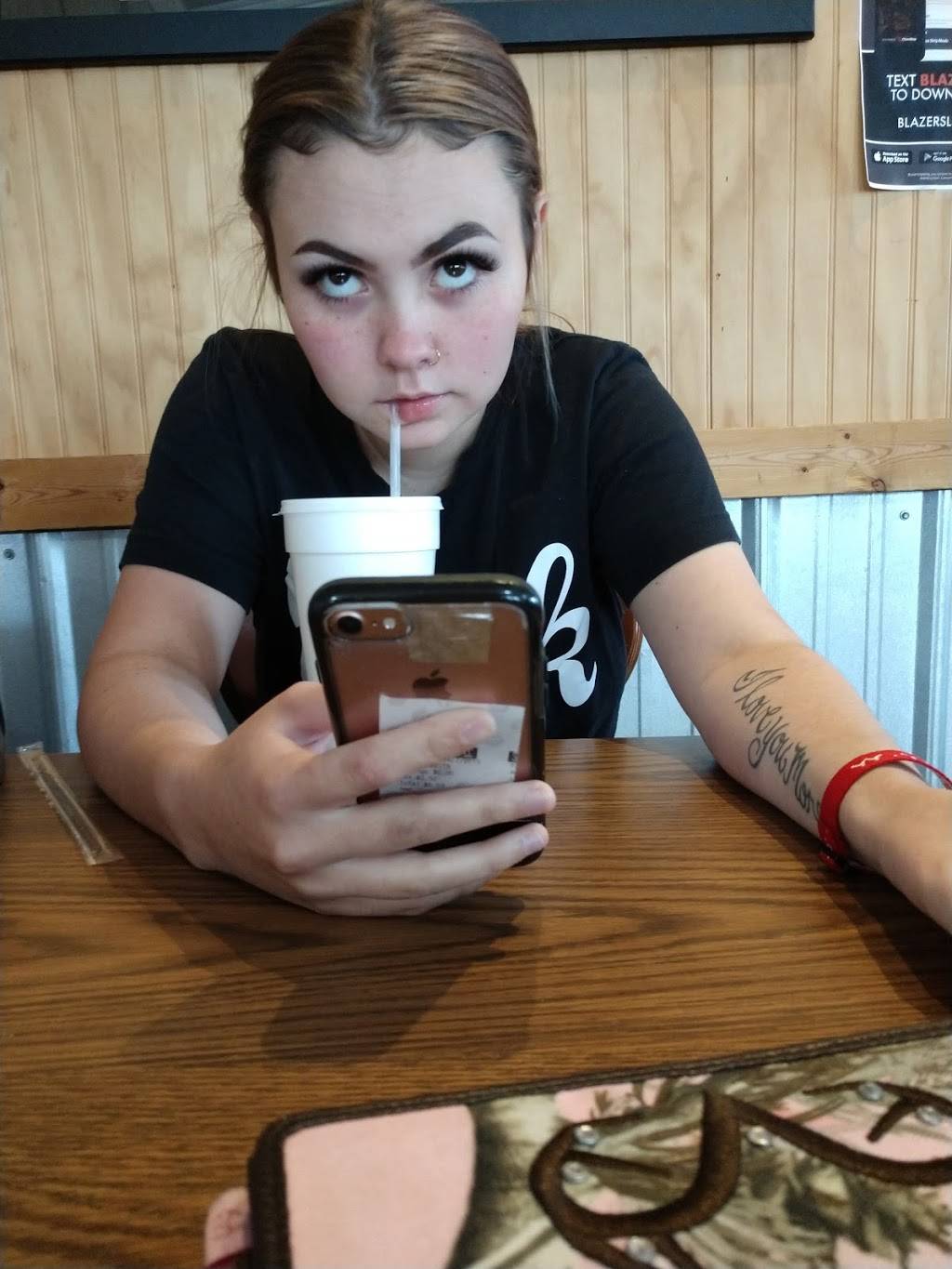 Blazers of Lexington Hot Wings | restaurant | 640 Athens Rd, Lexington, GA 30648, USA | 7067430036 OR +1 706-743-0036