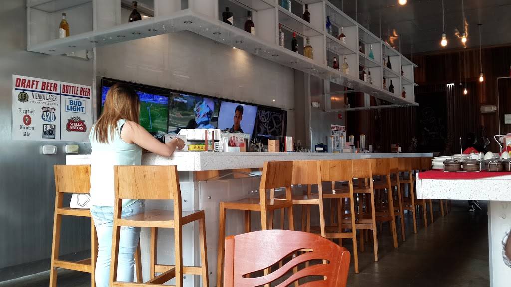 Mum Mum Restaurant | restaurant | 10945 George Mason Cir #135, Manassas, VA 20110, USA | 5712080264 OR +1 571-208-0264