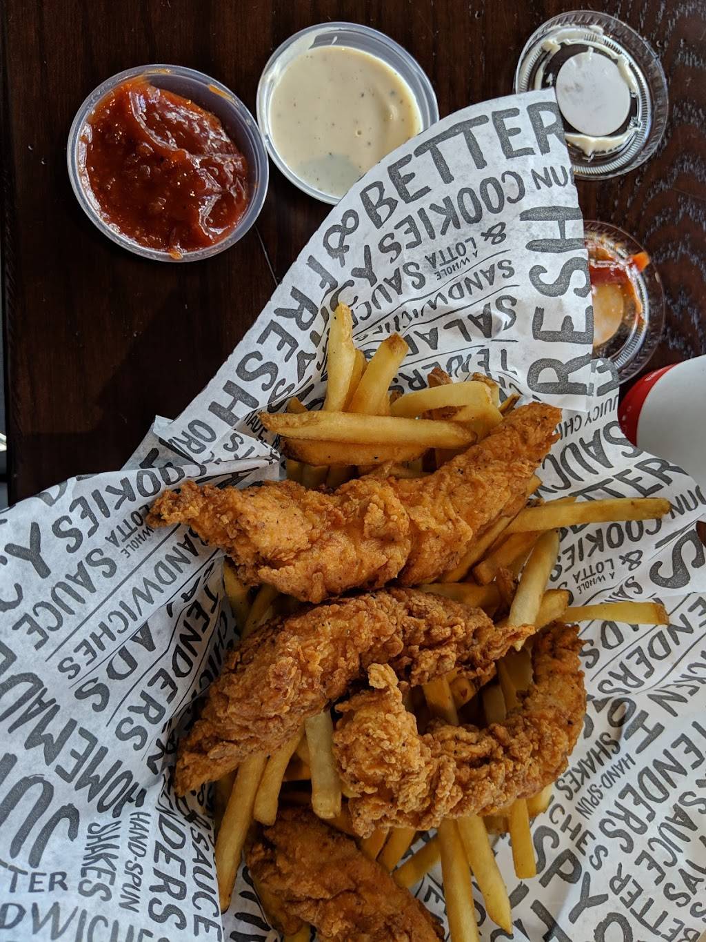 PDQ Restaurant | restaurant | 12195 E Colonial Dr, Orlando, FL 32826, USA | 4075364450 OR +1 407-536-4450