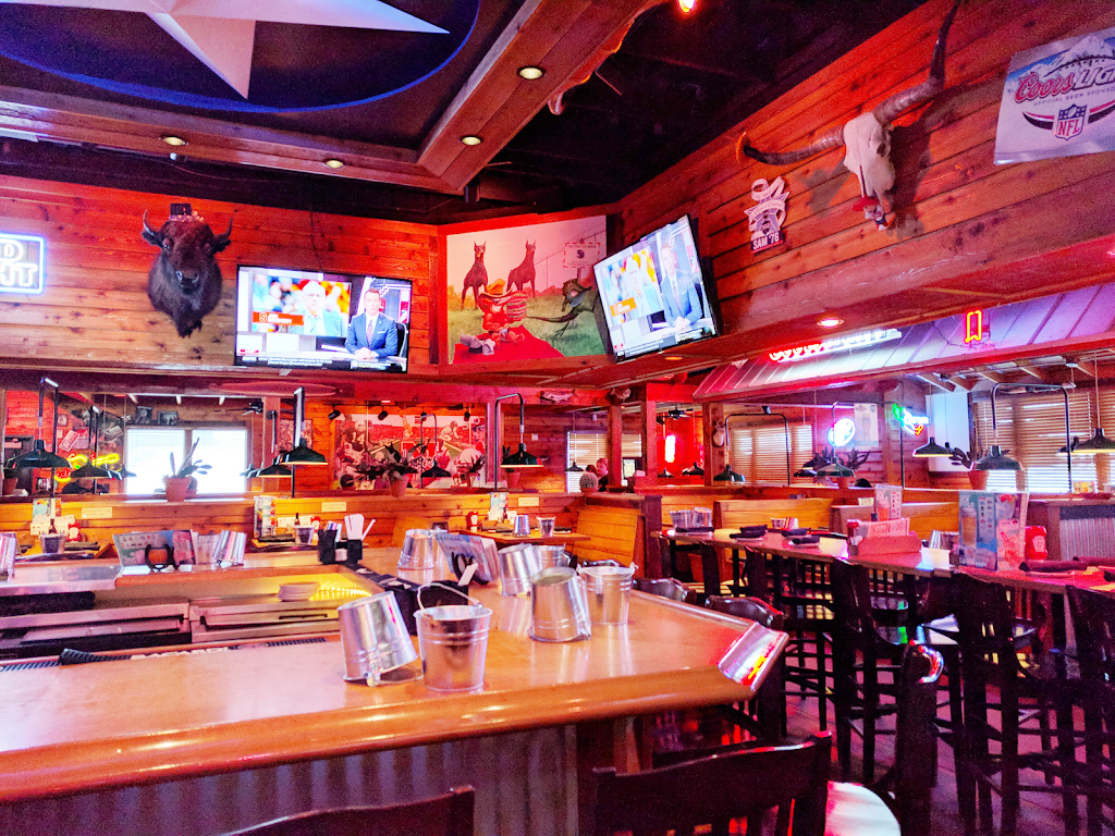 Texas Roadhouse | restaurant | 2780 Main St NW, Coon Rapids, MN 55448, USA | 7638623389 OR +1 763-862-3389