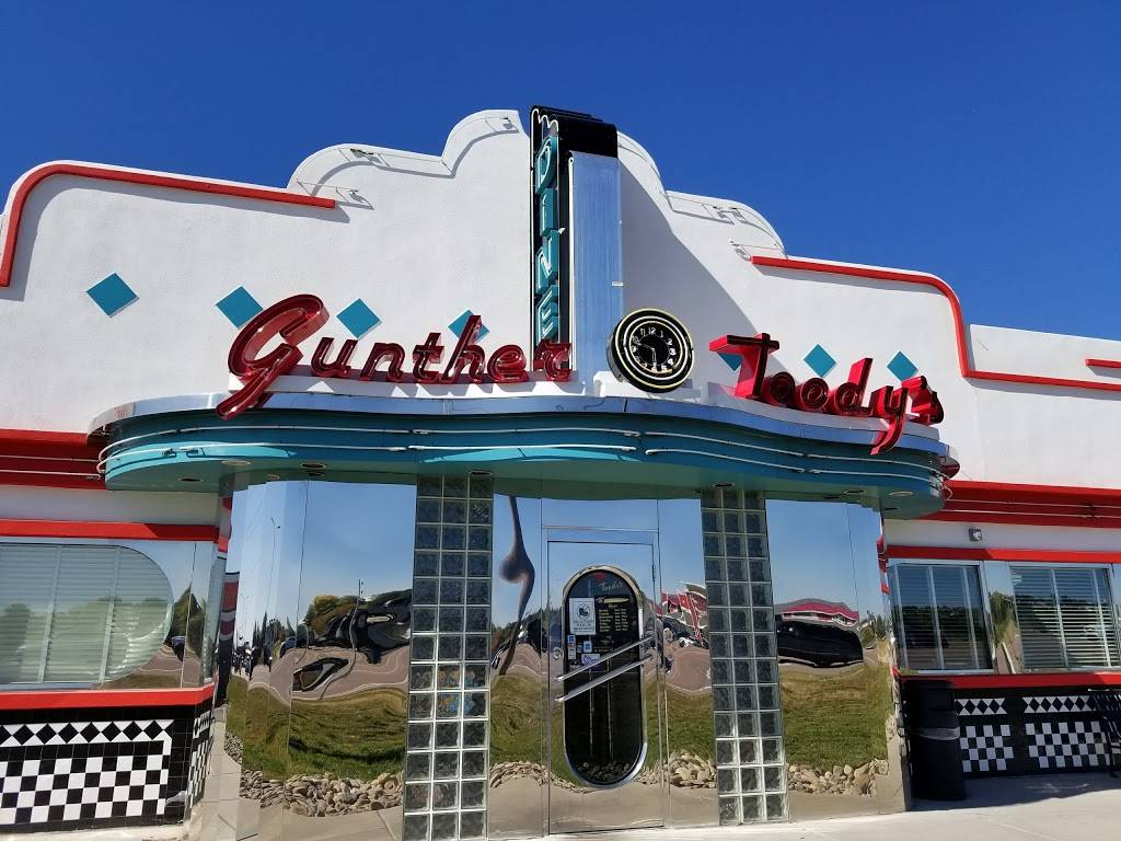 Gunther Toodys: Colorado Springs (Palmer Park Blvd) | restaurant | 5794 Palmer Park Blvd #1511, Colorado Springs, CO 80915, USA | 7195701952 OR +1 719-570-1952
