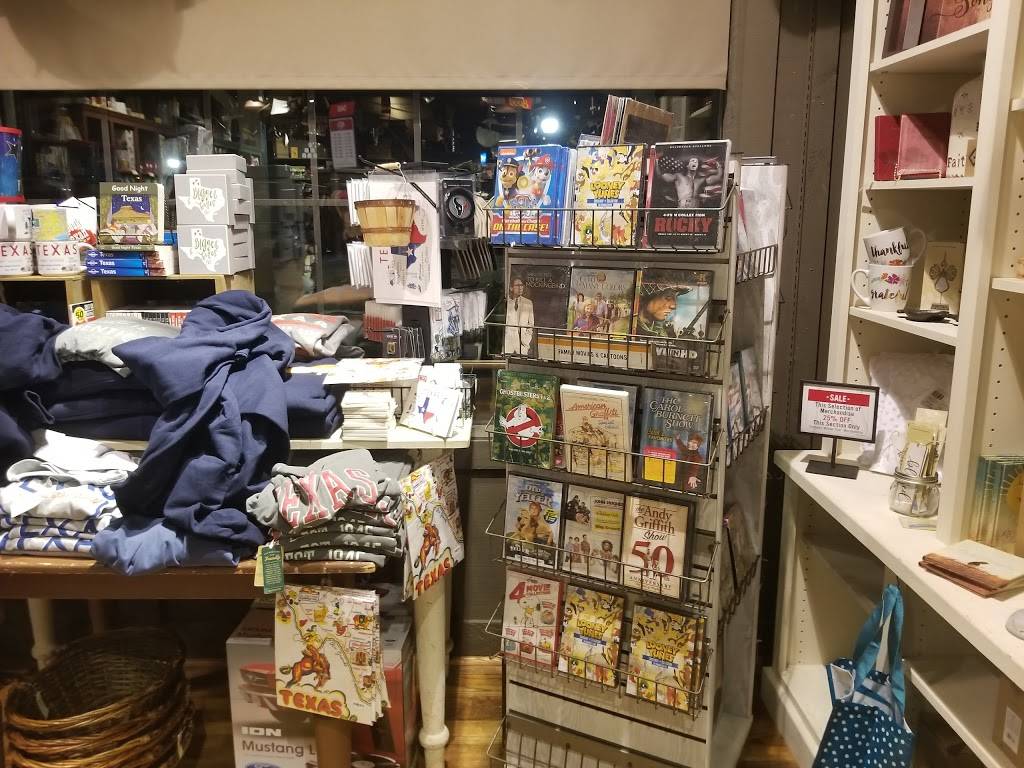 Cracker Barrel Old Country Store | restaurant | 1301 League Line Rd, Conroe, TX 77304, USA | 9368562052 OR +1 936-856-2052