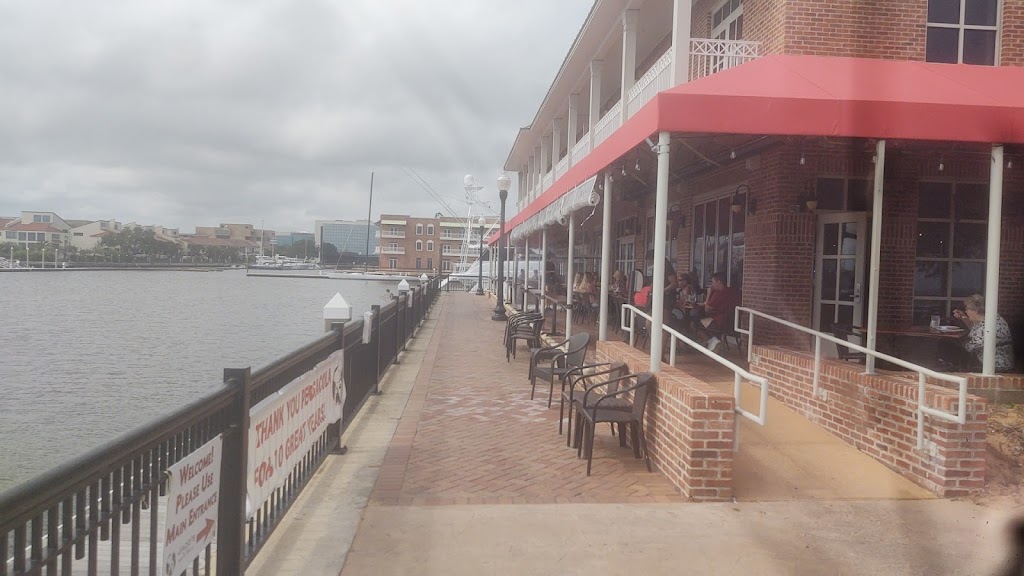 Jacos Bayfront Bar & Grille | restaurant | 997 S Palafox St, Pensacola, FL 32502, USA | 8504325226 OR +1 850-432-5226