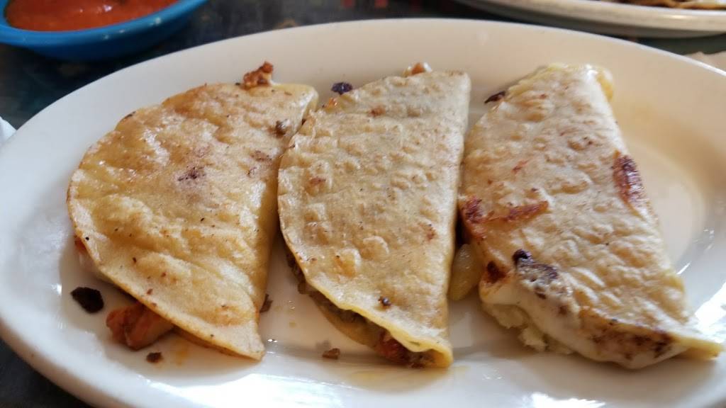 El Bracero | restaurant | 581 Main St, Poughkeepsie, NY 12601, USA | 8452518604 OR +1 845-251-8604