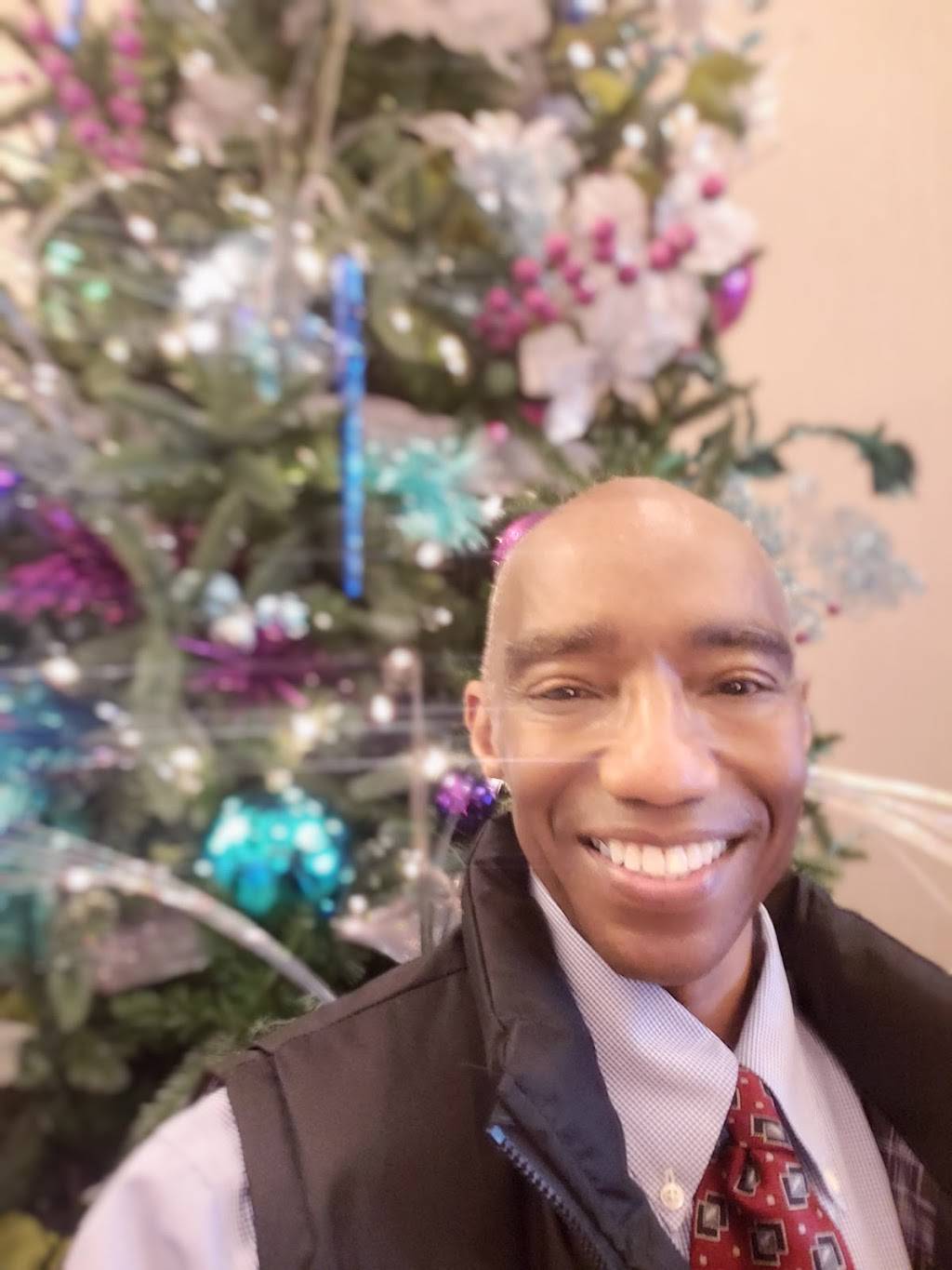 Fresh Buffet | restaurant | 100 E Front St, Metropolis, IL 62960, USA | 6185246116 OR +1 618-524-6116