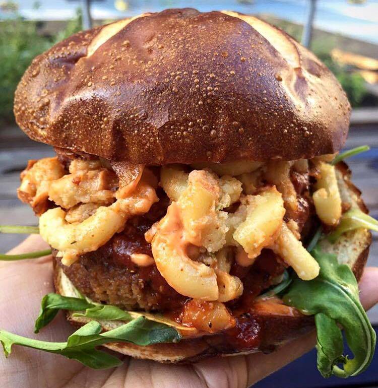 The Cinnamon Snail | restaurant | 2 Pennsylvania Plaza, New York, NY 10121, USA | 2126957454 OR +1 212-695-7454