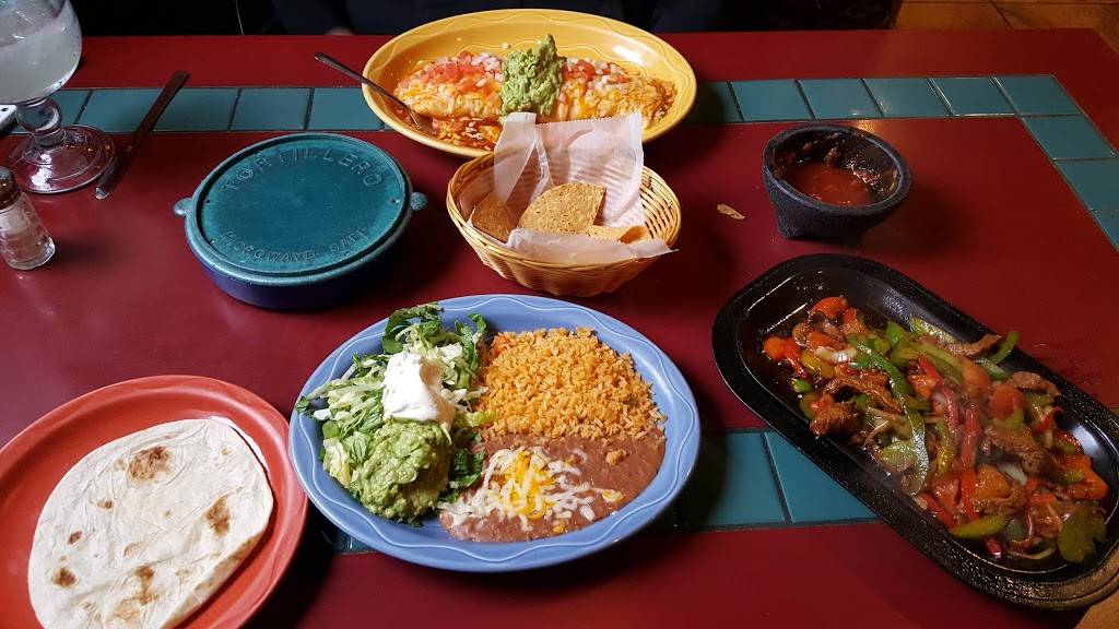 Guadalajara Rogers Mexican Restaurant | restaurant | 21305 John Milless Dr, Rogers, MN 55374, USA | 7634287940 OR +1 763-428-7940