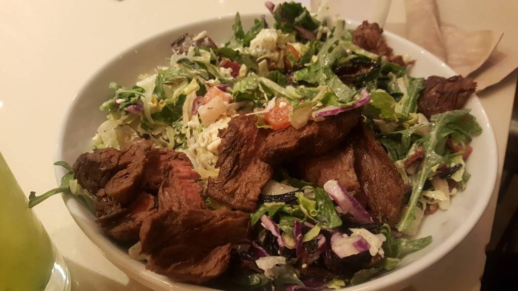 California Pizza Kitchen at Arden Fair Sacramento | restaurant | 1735 Arden Way #220, Sacramento, CA 95815, USA | 9165680932 OR +1 916-568-0932