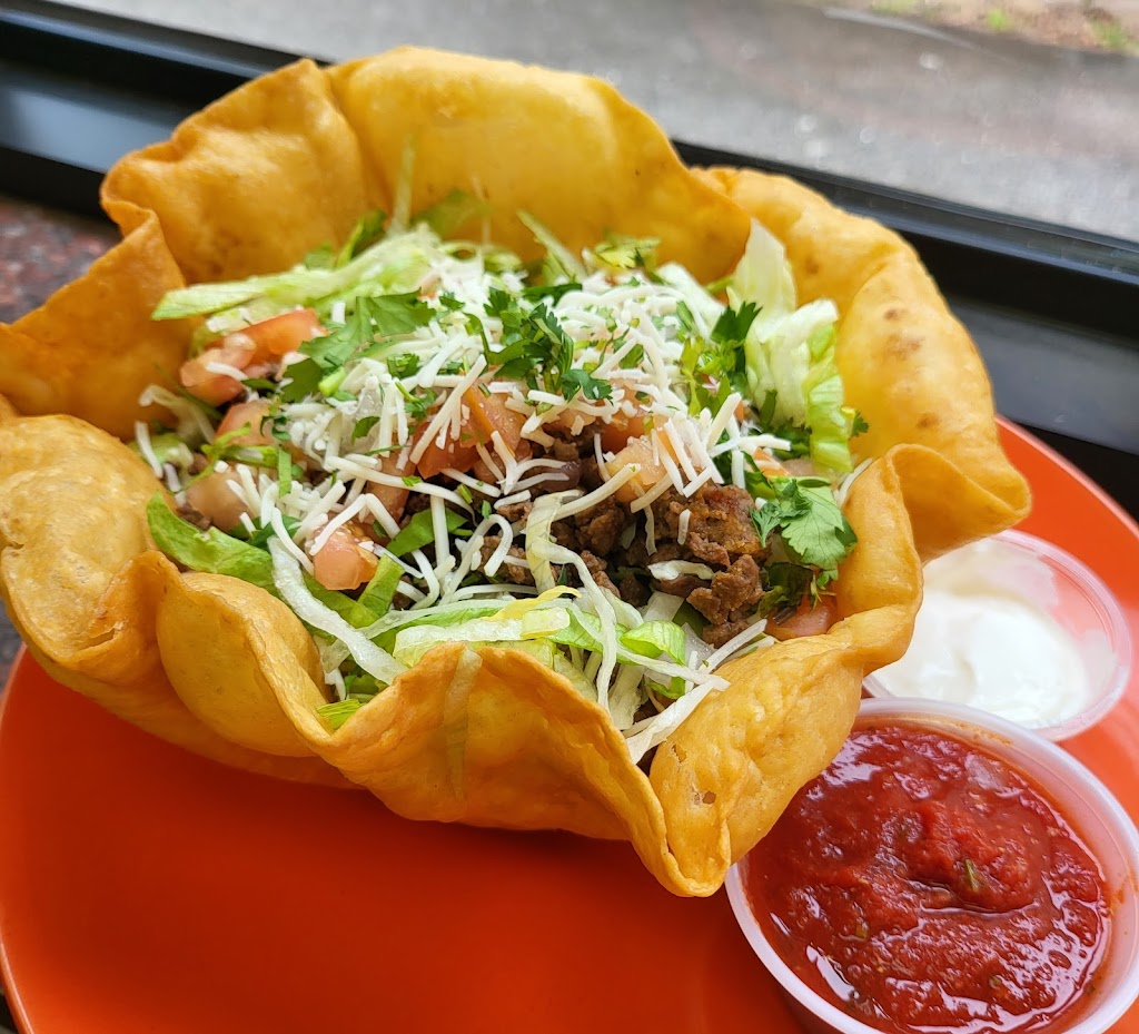 El Sol | restaurant | 117 S Main St, Cedar Grove, WI 53013, USA | 9206685141 OR +1 920-668-5141