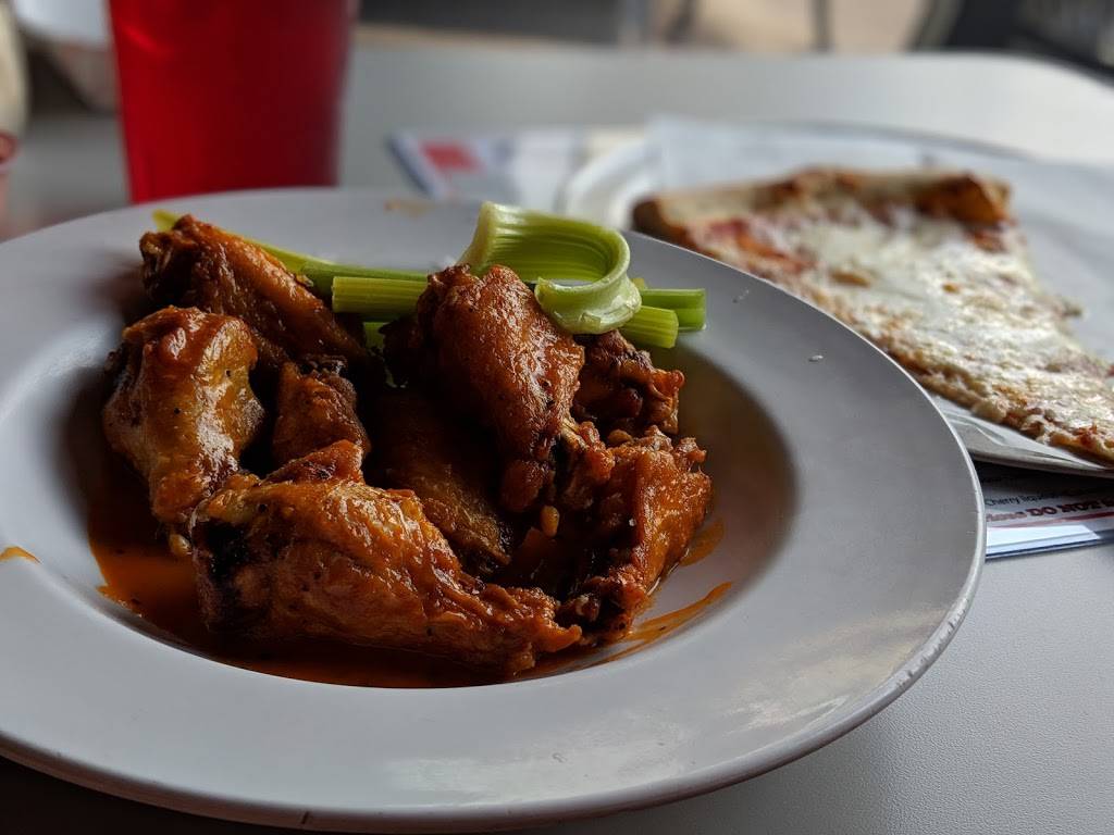 Fabianos Pizzeria of Newnan | restaurant | 19 N Court Square, Newnan, GA 30263, USA | 7706832683 OR +1 770-683-2683