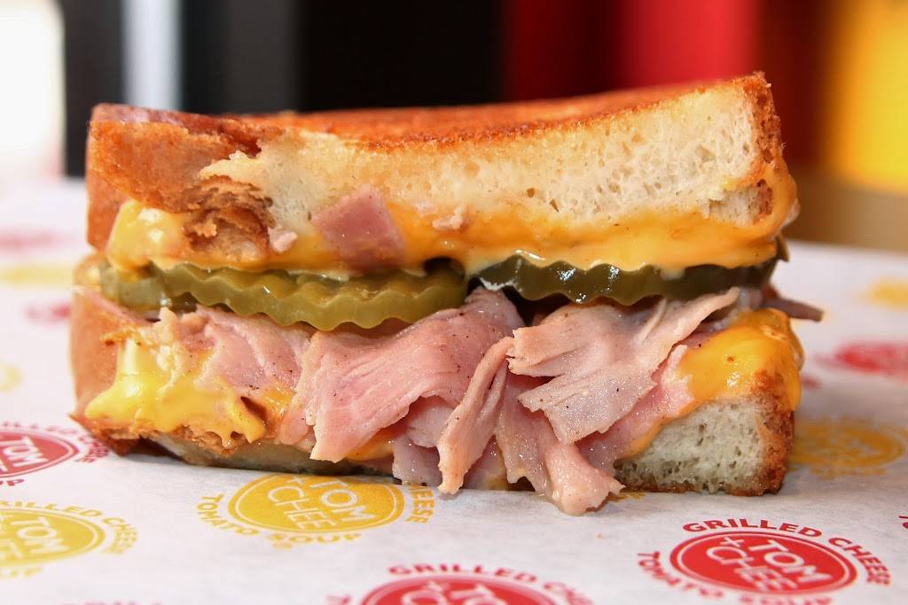 Tom & Chee | restaurant | 6702 Charlotte Pike #105, Nashville, TN 37209, USA | 6154906127 OR +1 615-490-6127