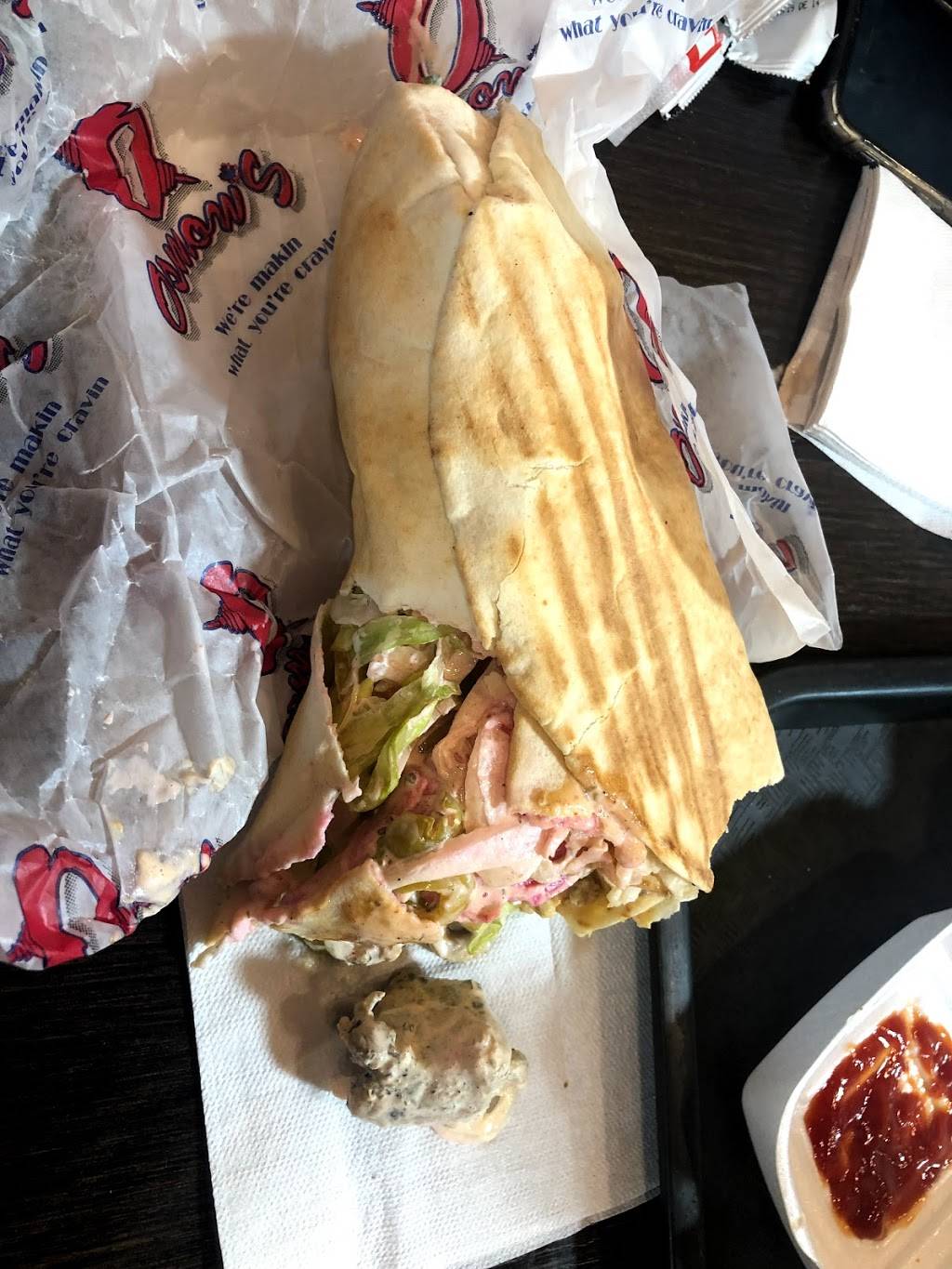 Osmows Sandalwood | restaurant | 170 Sandalwood Pkwy E, Brampton, ON L6Z 1Y5, Canada | 9054955545 OR +1 905-495-5545