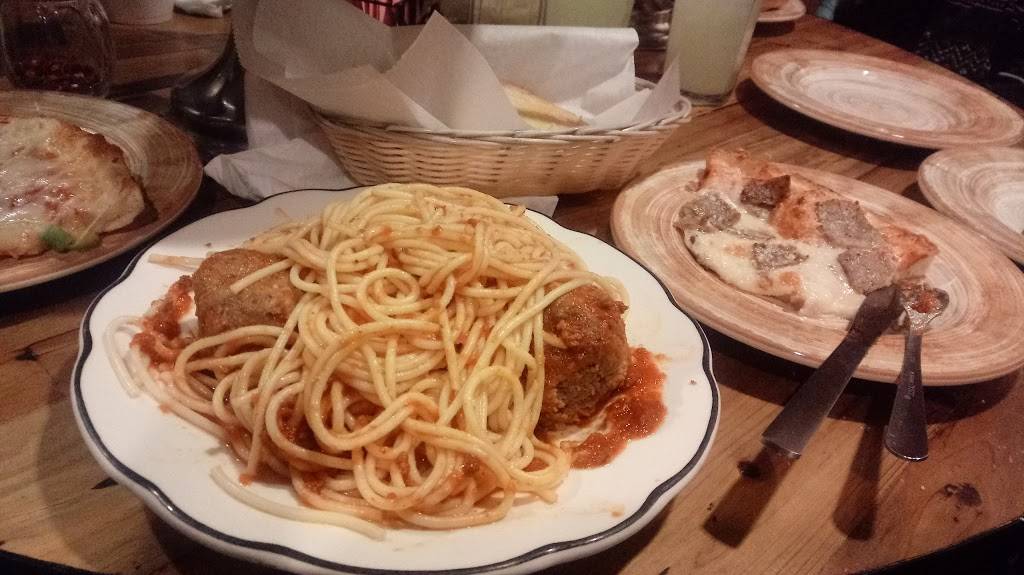 Chesapeake Pizza | restaurant | 424 S Battlefield Blvd, Chesapeake, VA 23322, USA | 7574824444 OR +1 757-482-4444