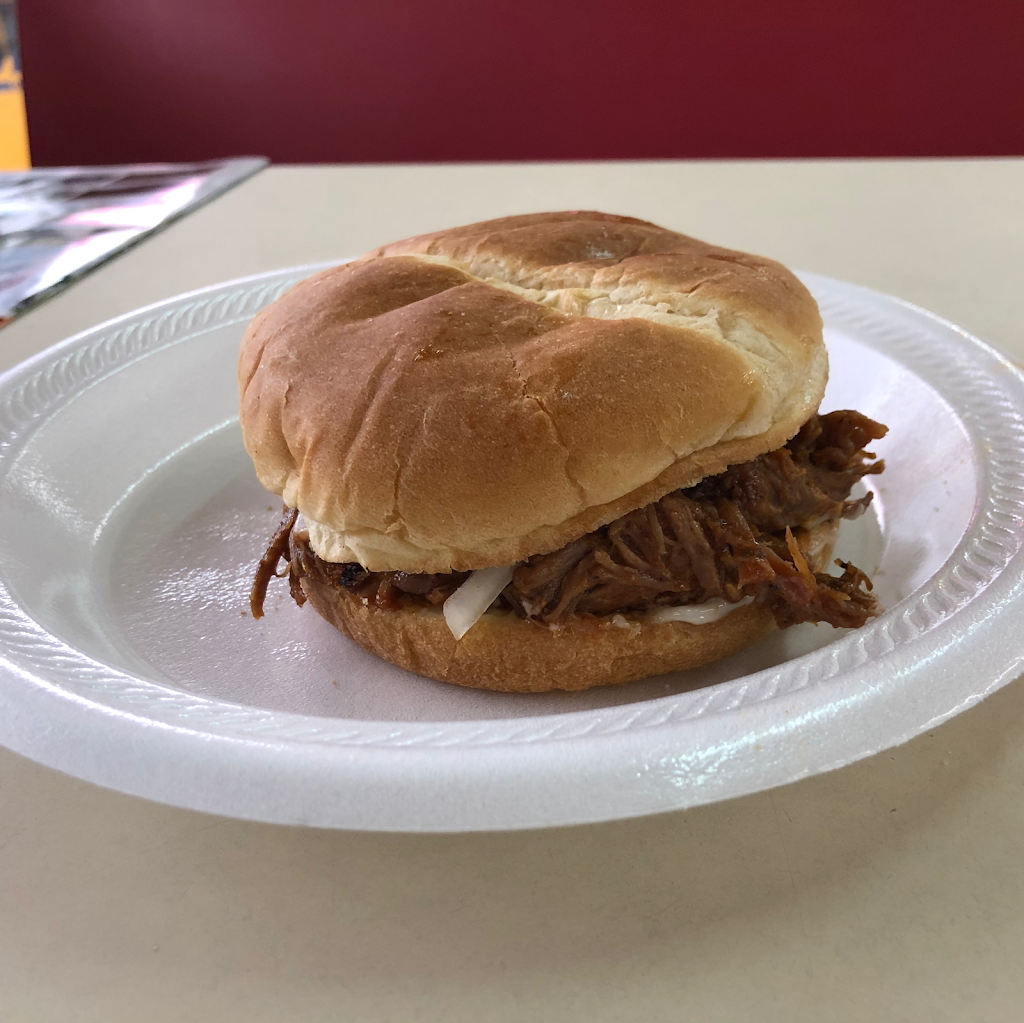 Plantation Market | restaurant | 2758 Sevierville Rd, Maryville, TN 37804, USA | 8659779255 OR +1 865-977-9255