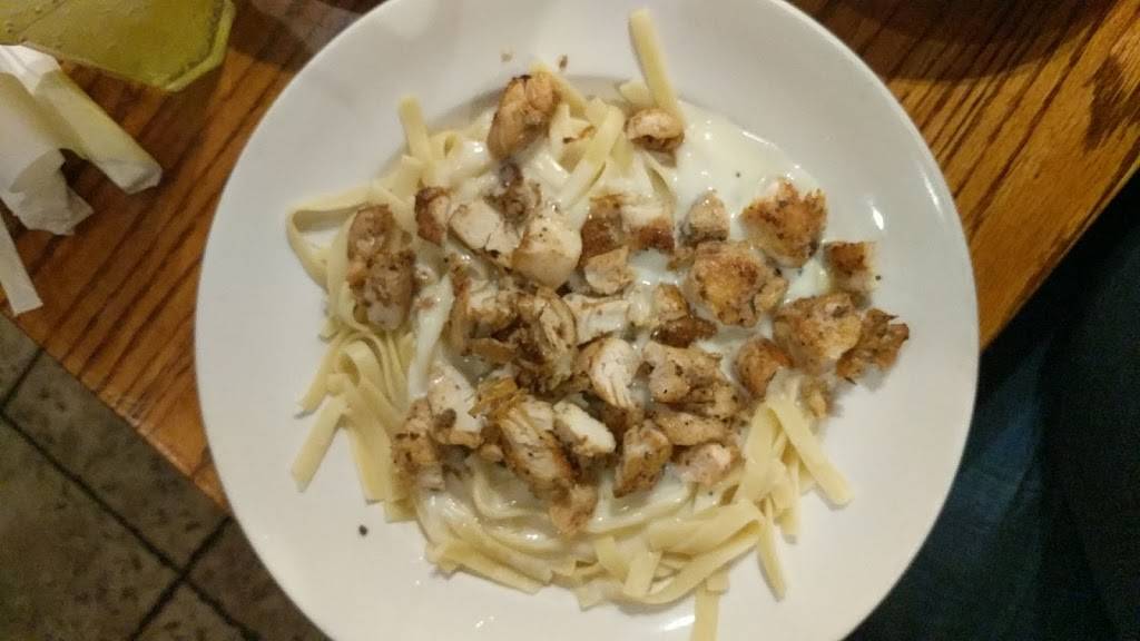 Italian Garden | restaurant | 105 S Main St, Boiling Springs, NC 28017, USA | 7044349290 OR +1 704-434-9290