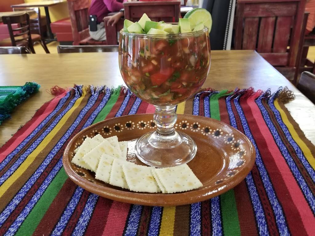 RESTAURANTE EL MESON CHAPIN | restaurant | 1560 N Sylvania Ave, Fort Worth, TX 76111, USA | 6823859246 OR +1 682-385-9246