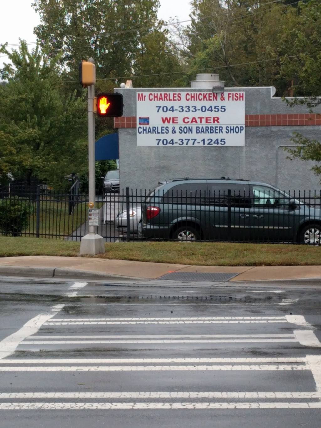 Mr Charles Chicken & Fish | restaurant | 3100 Statesville Ave, Charlotte, NC 28206, USA | 7043330455 OR +1 704-333-0455