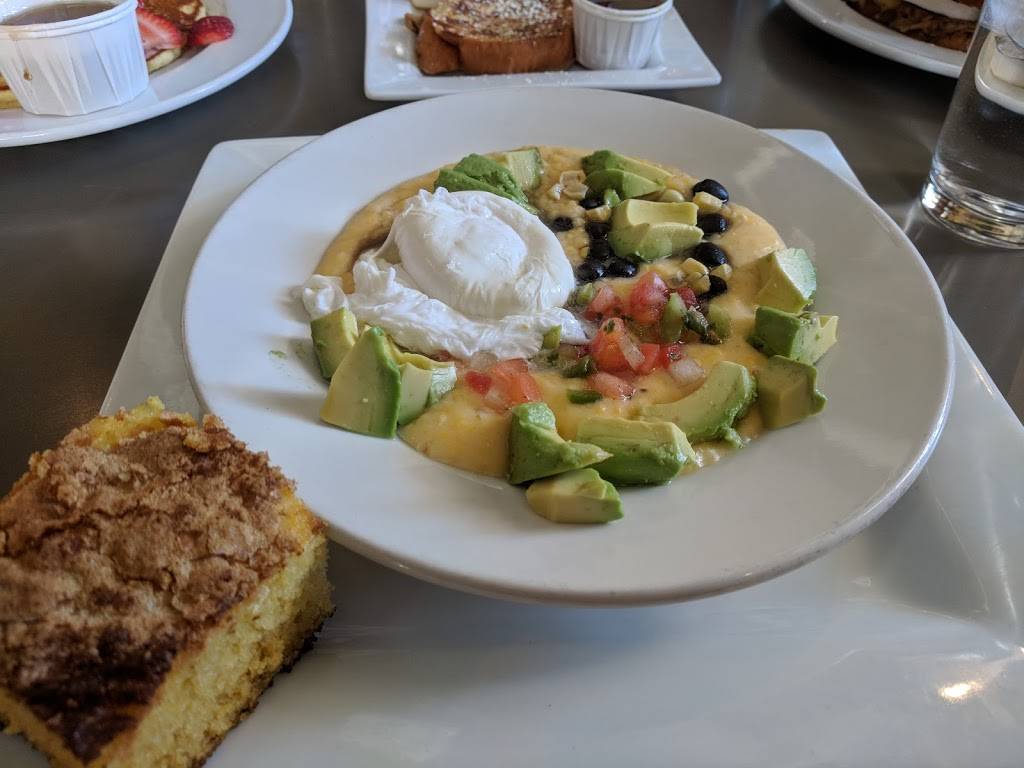 Double Wide Grill | restaurant | 2339 E Carson St, Pittsburgh, PA 15203, USA | 4123901111 OR +1 412-390-1111