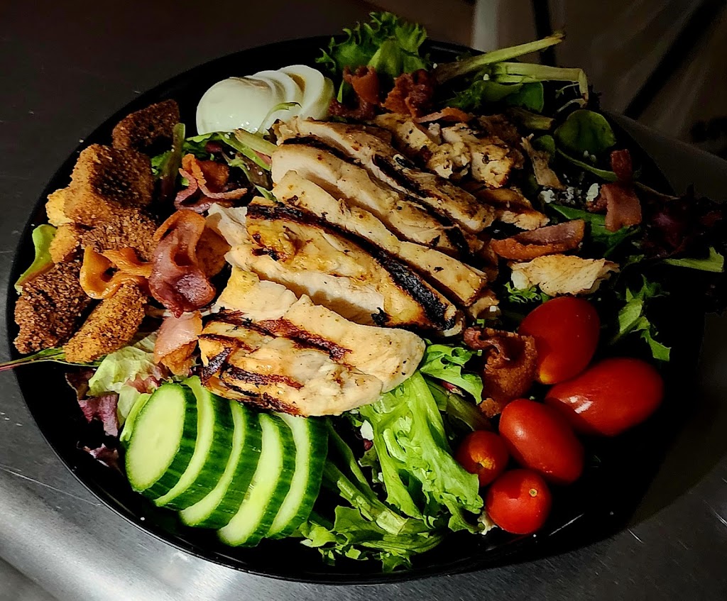 The Tavern Bar & Grille | restaurant | 15 E Chicago St, Quincy, MI 49082, USA | 5176392411 OR +1 517-639-2411