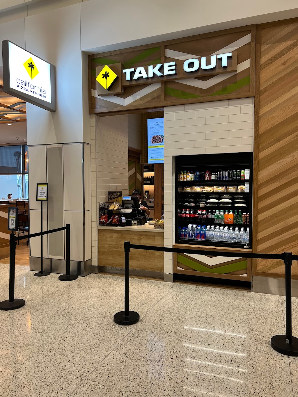 California Pizza Kitchen | restaurant | Q2P5+4FR, Salt Lake City, UT 84116, USA | 8015752627 OR +1 801-575-2627