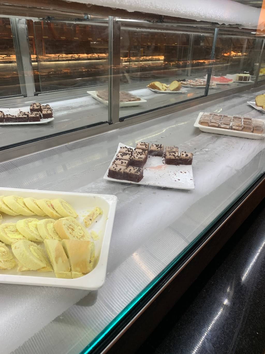 Lagos Buffet & Bar | restaurant | 2001 NW 142nd St, Oklahoma City, OK 73134, USA | 4056088896 OR +1 405-608-8896