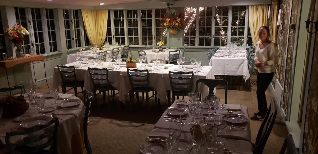 Chillingsworth Restaurant | restaurant | 2449 Main St, Brewster, MA 02631, USA | 5088963640 OR +1 508-896-3640