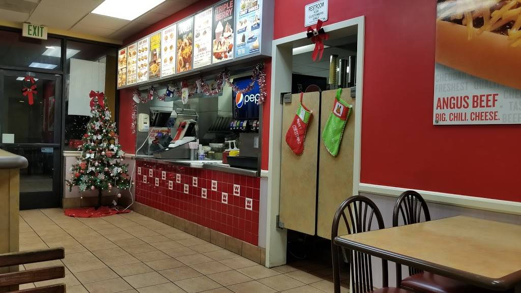 Wienerschnitzel | restaurant | 752 E Dyer Rd, Santa Ana, CA 92705, USA | 7149668543 OR +1 714-966-8543