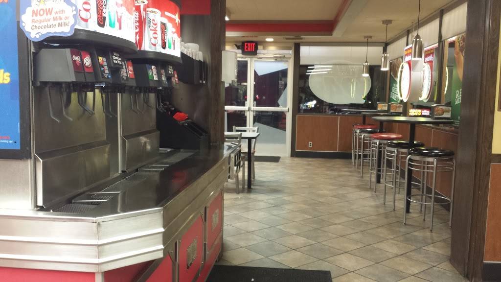 Carls Jr. | restaurant | 23002 Lake Forest Dr, Laguna Hills, CA 92653, USA | 9497688001 OR +1 949-768-8001