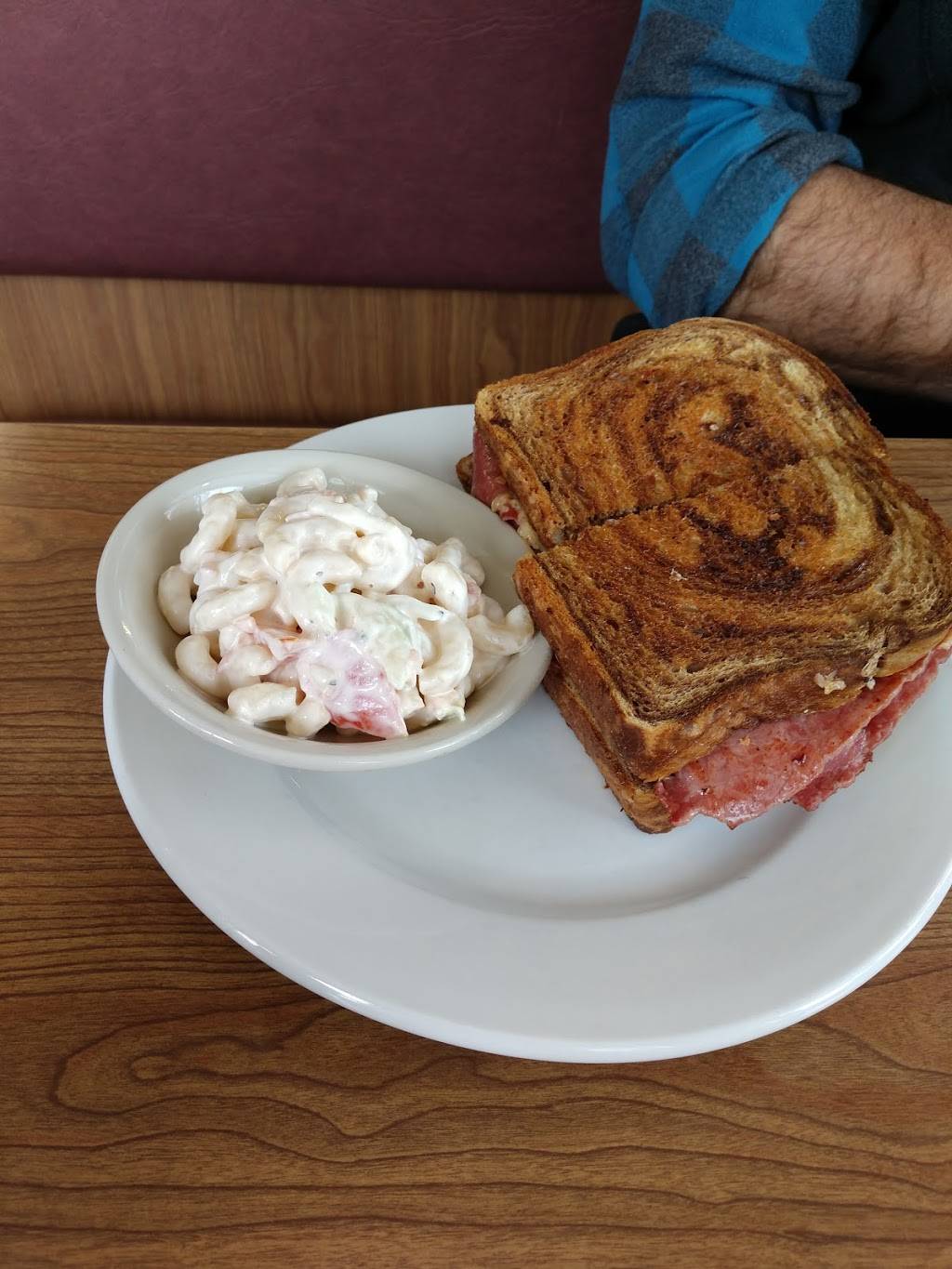 Unadilla Diner | restaurant | 198 Main St, Unadilla, NY 13849, USA | 6076104121 OR +1 607-610-4121