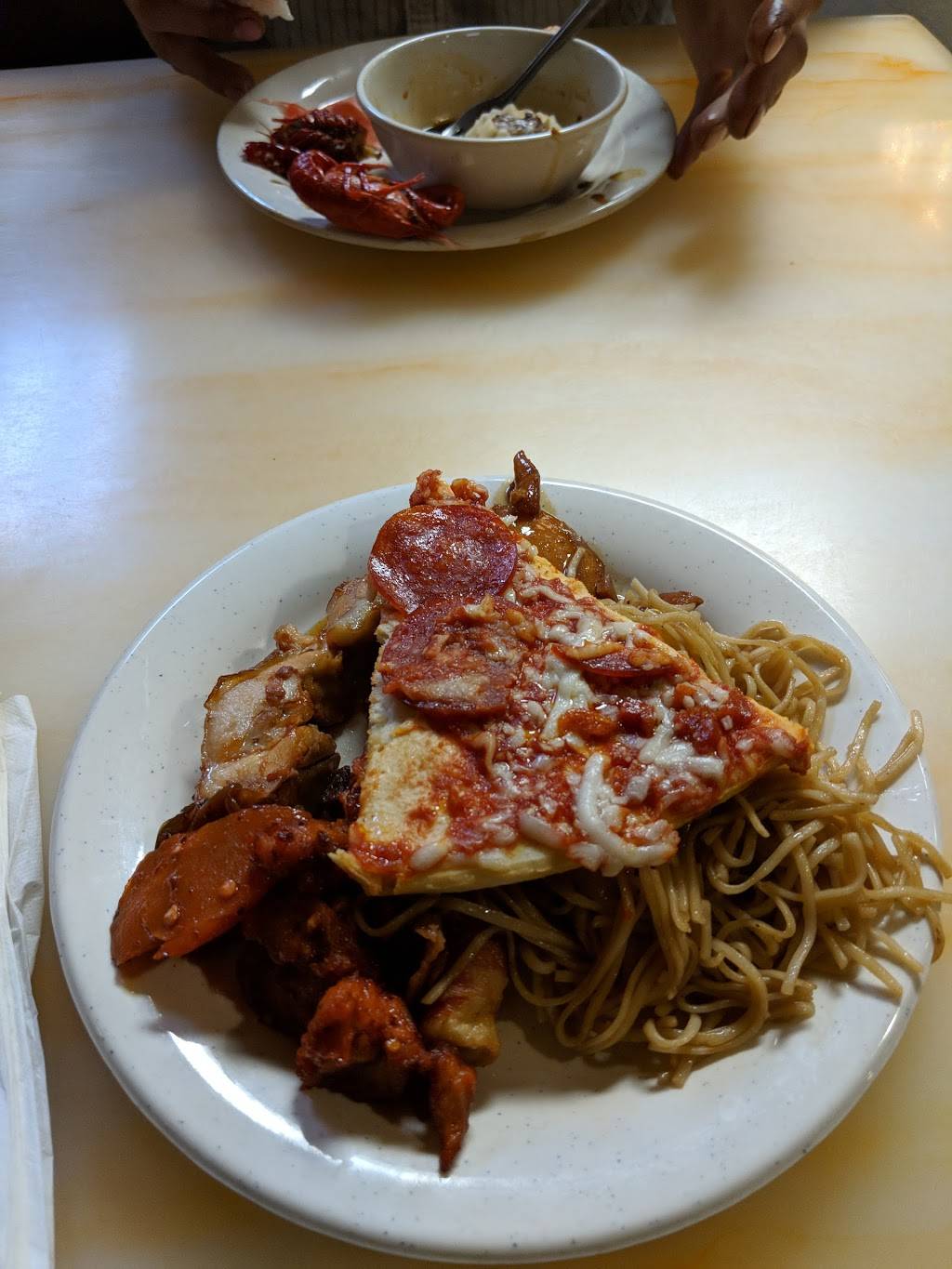 New China Buffet | restaurant | 3734 S 27th St, Milwaukee, WI 53221, USA | 4142812200 OR +1 414-281-2200