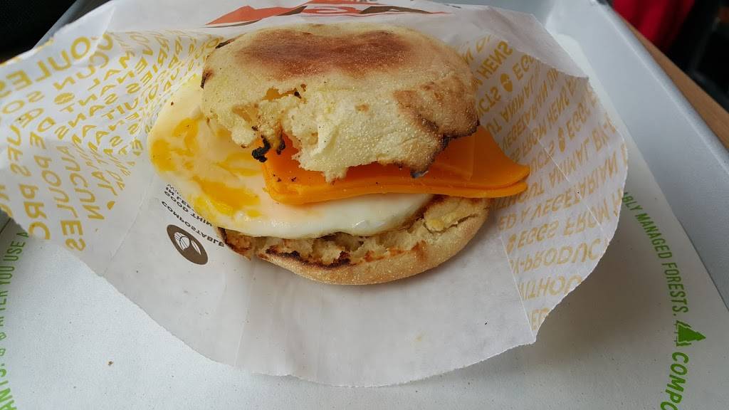 A&W Canada | restaurant | 1190 Danforth Ave, Toronto, ON M4J 4B3, Canada | 4164561156 OR +1 416-456-1156