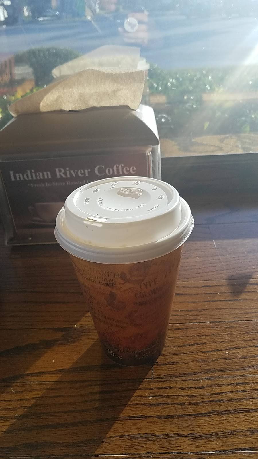 Indian River Coffee Company | restaurant | 2112 Sarno Rd, Melbourne, FL 32935, USA | 3212598005 OR +1 321-259-8005