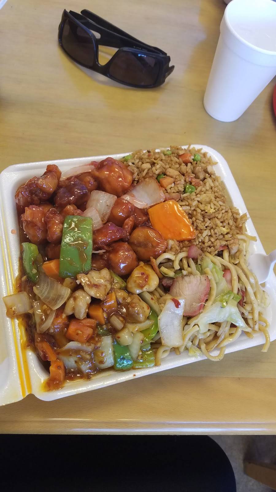 Sky Wok | restaurant | 612 W Lodi Ave, Lodi, CA 95240, USA | 2093683698 OR +1 209-368-3698