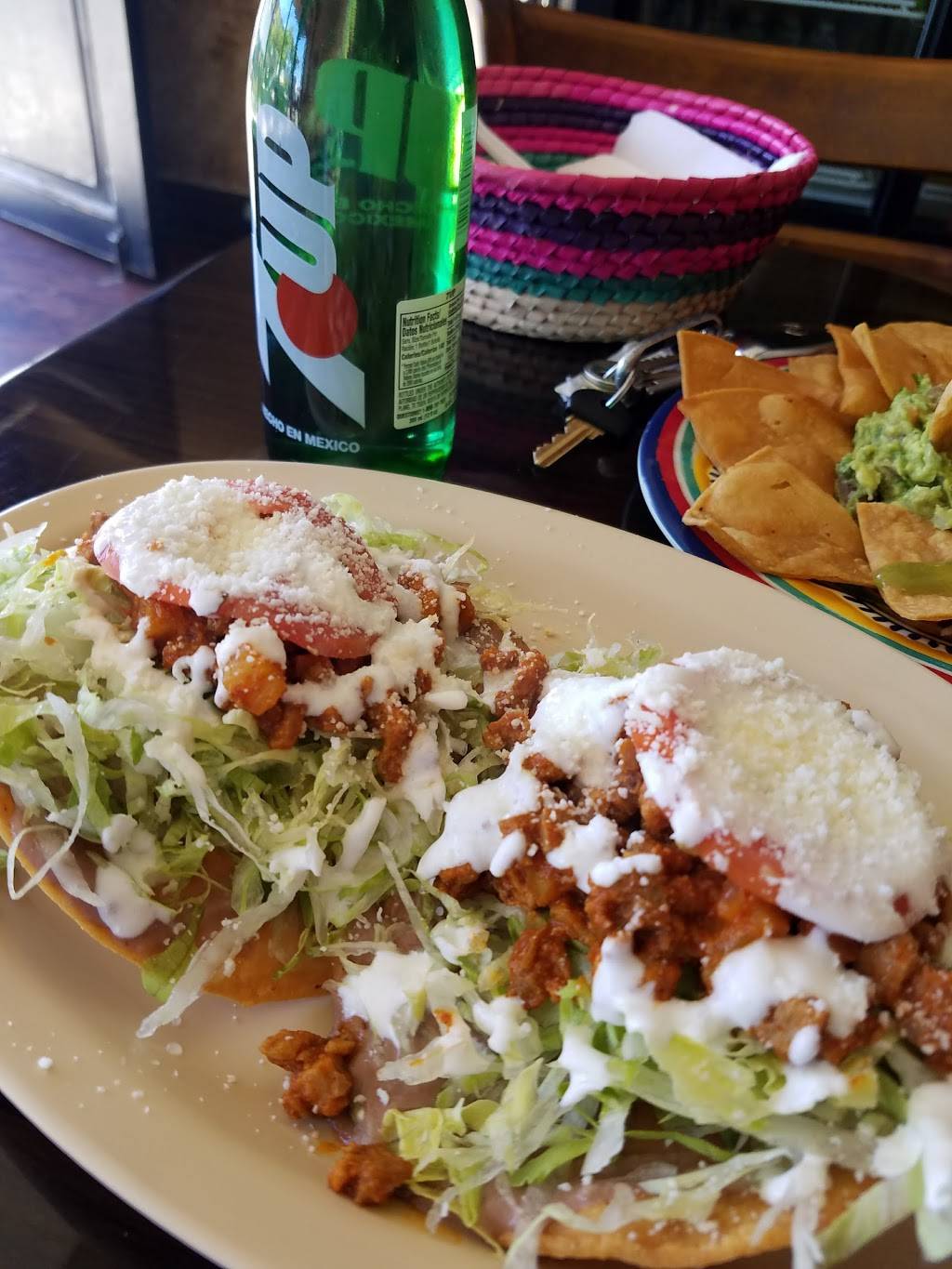 El Puente | restaurant | 9300 5th Ave, Brooklyn, NY 11209, USA | 9172614069 OR +1 917-261-4069