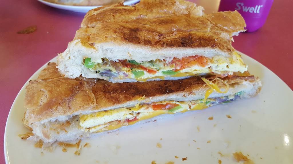 Alameda Bagels and Donuts | bakery | 1227 Park St, Alameda, CA 94501, USA | 5102394387 OR +1 510-239-4387