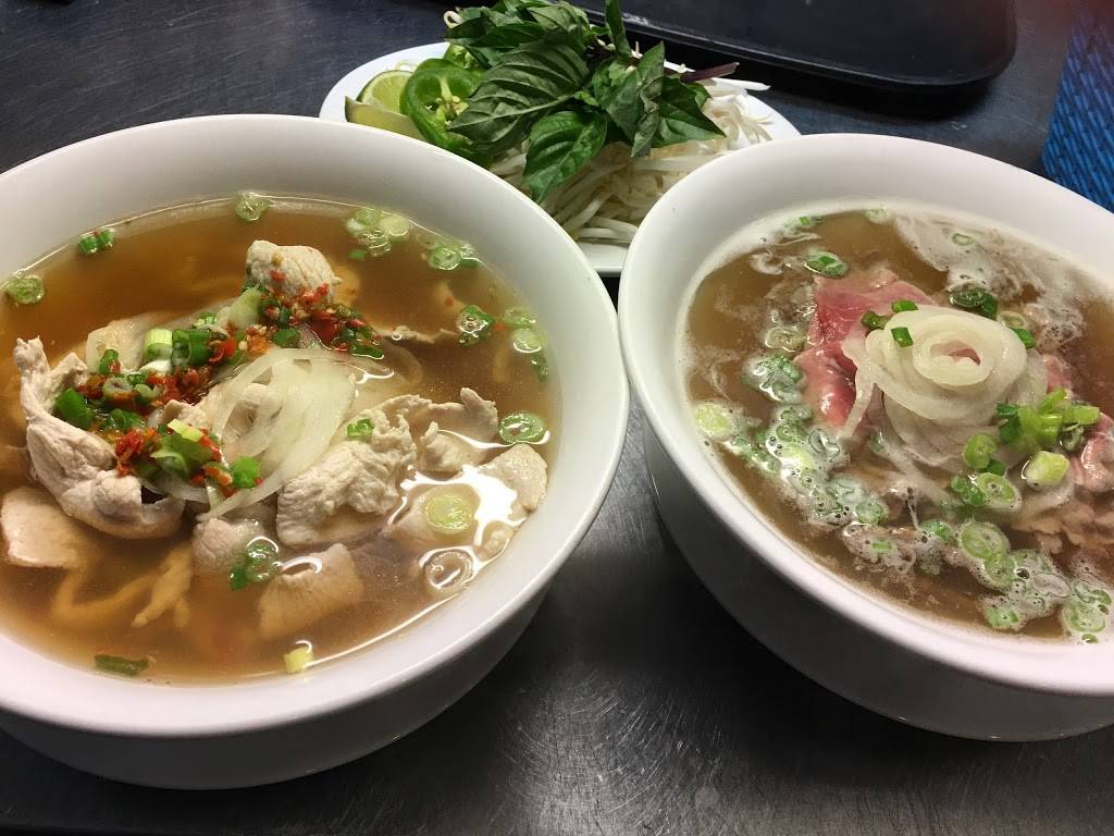 Thai Top Ten | restaurant | 911 1/2 W Grace St, Richmond, VA 23220, USA | 8042548195 OR +1 804-254-8195