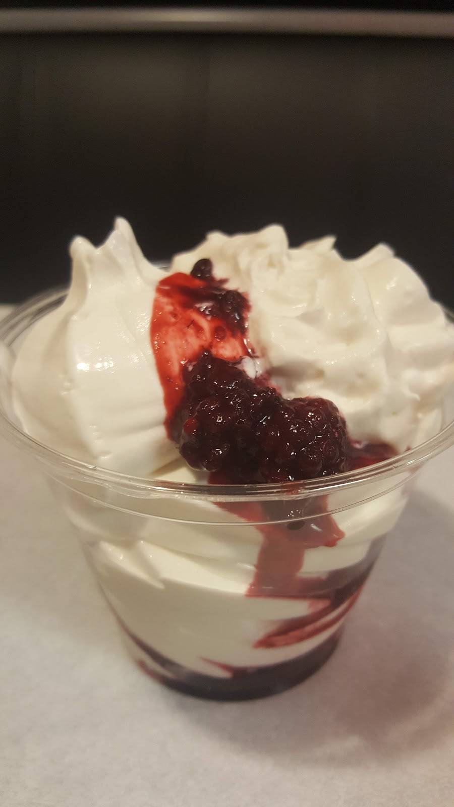 Burgerville | meal takeaway | 3432 SE 25th Ave, Portland, OR 97202, USA | 5032395942 OR +1 503-239-5942