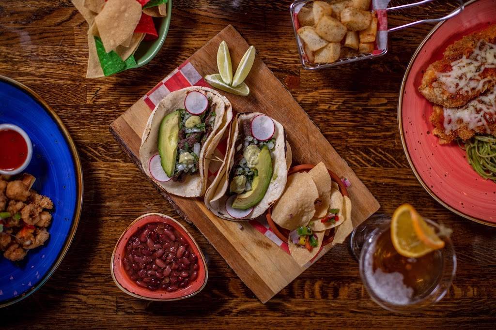 Nahcho Papi | restaurant | 224 E Main St, Patchogue, NY 11772, USA | 6314382940 OR +1 631-438-2940