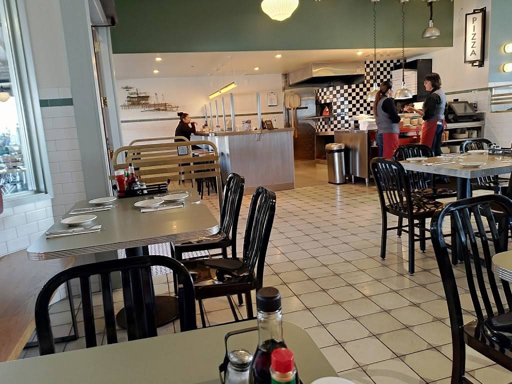 Aliotos | restaurant | 8 Fishermans Wharf, San Francisco, CA 94133, USA | 4156730183 OR +1 415-673-0183