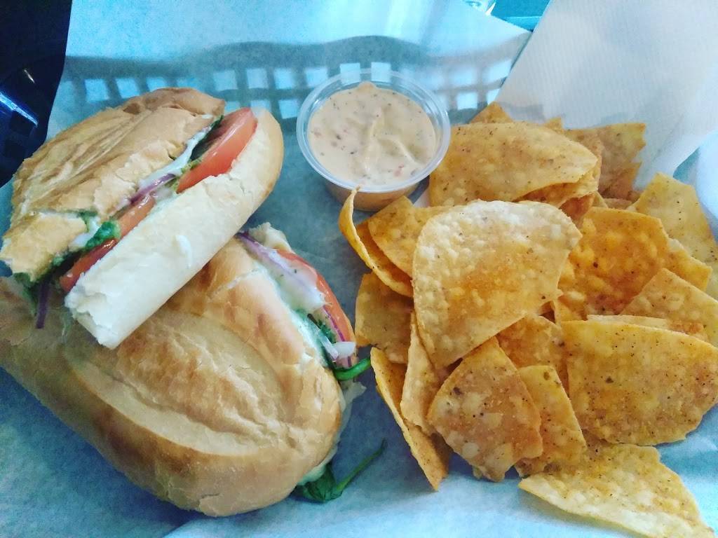 Fuel Cafe Center Street | cafe | 818 E Center St, Milwaukee, WI 53212, USA | 4143743835 OR +1 414-374-3835