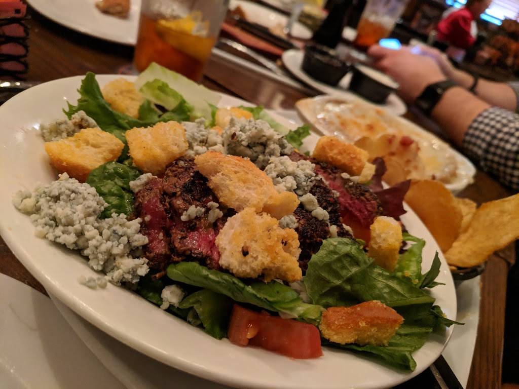 LongHorn Steakhouse | meal takeaway | 8010 Trail Blvd, Naples, FL 34108, USA | 2395929487 OR +1 239-592-9487