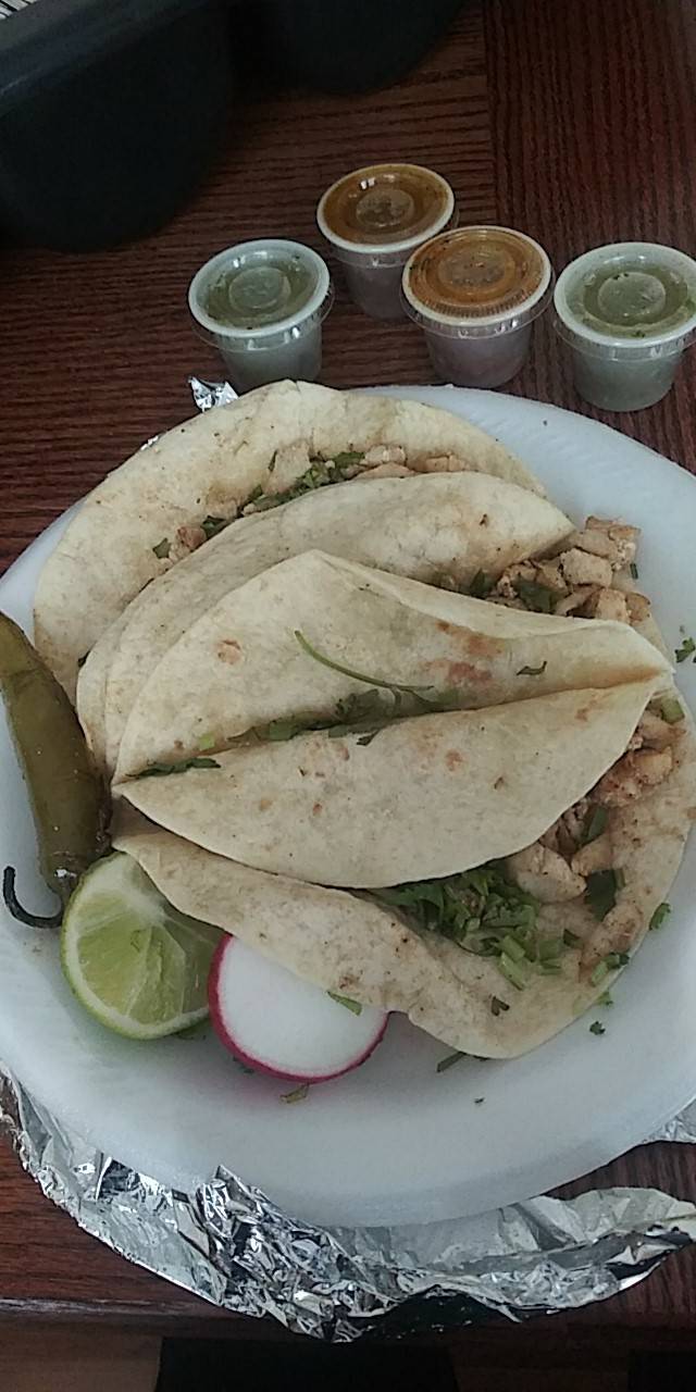 Taqueria Lunas | restaurant | 3312 Lebanon Pike, Hermitage, TN 37076, USA | 6152077206 OR +1 615-207-7206