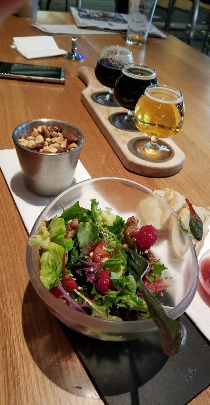 SF Uncorkd | restaurant | terminal 3 San Francisco International Airport, San Francisco, CA 94128, USA | 6508218975 OR +1 650-821-8975