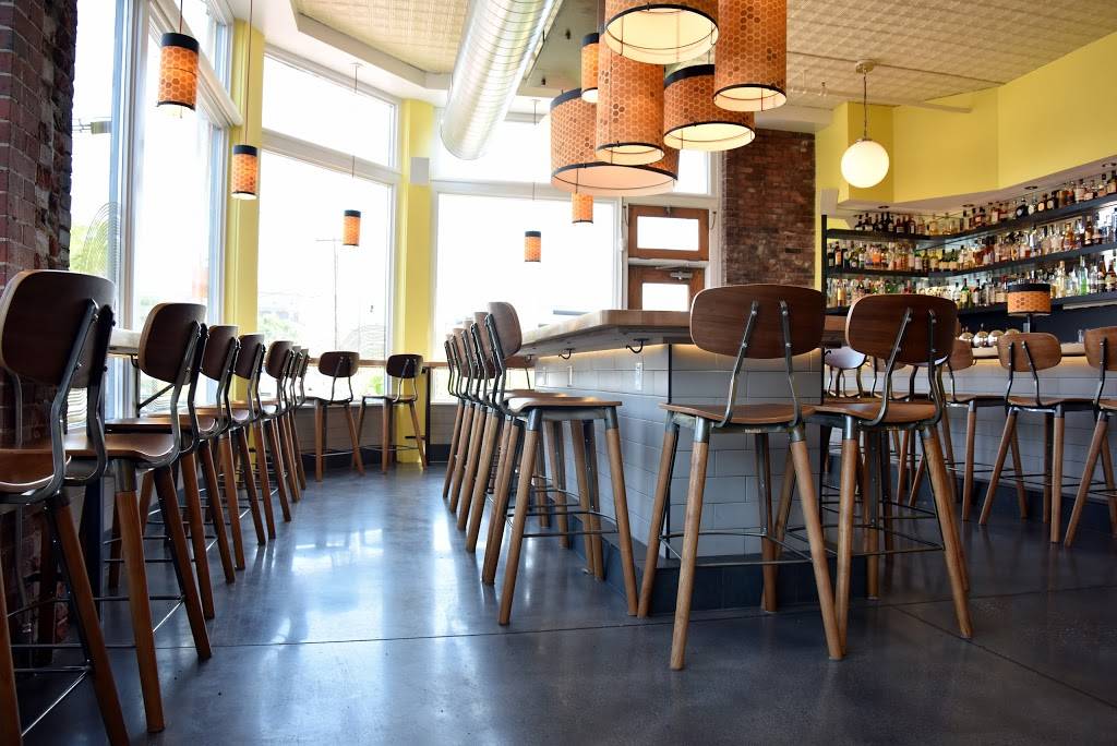 The Honey Paw | restaurant | 78 Middle St, Portland, ME 04101, USA | 2077748538 OR +1 207-774-8538