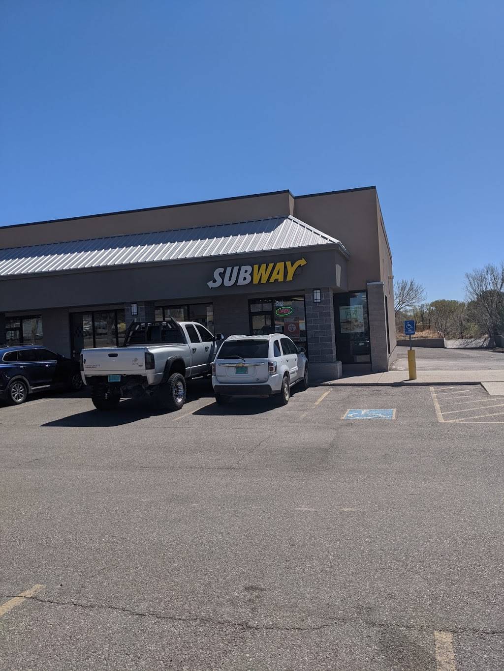 Subway | meal takeaway | 13110 Central Ave SE Unit 1100, Albuquerque, NM 87123, USA | 5052714501 OR +1 505-271-4501