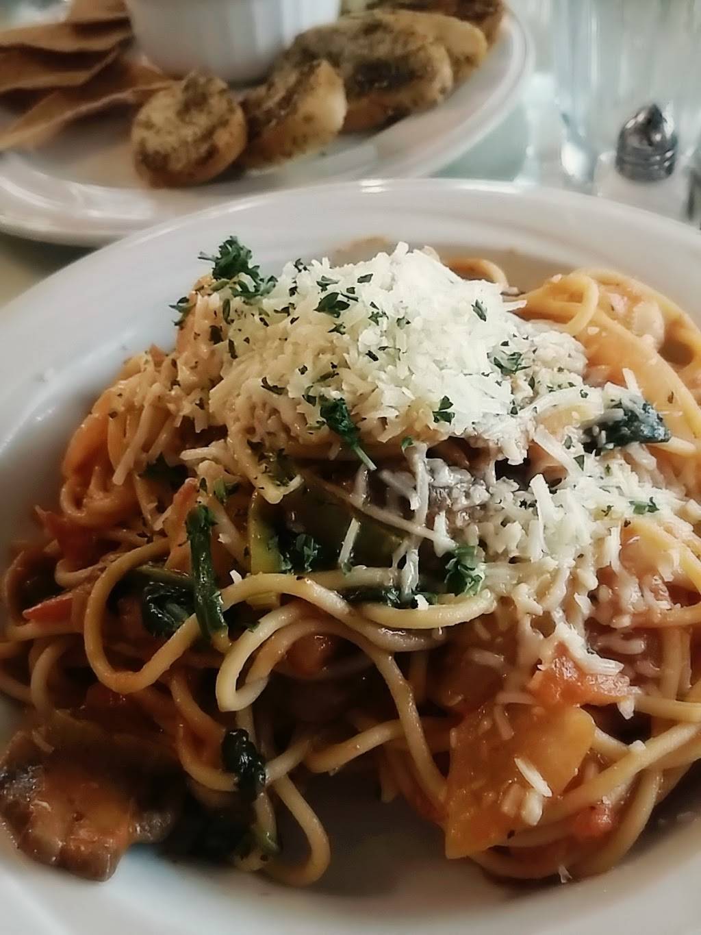 Cafe Bel Ami | restaurant | 229 E William St, Wichita, KS 67202, USA | 3162673433 OR +1 316-267-3433