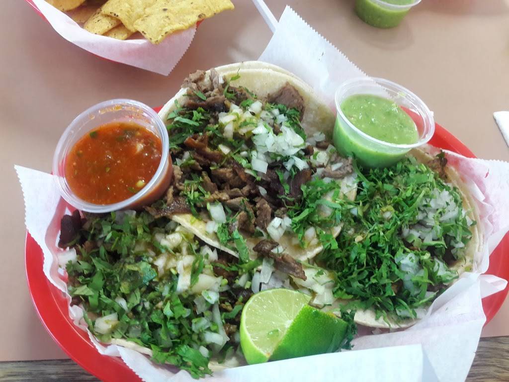Taqueria El Favorito | restaurant | 6466 Redwood Dr, Rohnert Park, CA 94928, USA | 7075888013 OR +1 707-588-8013